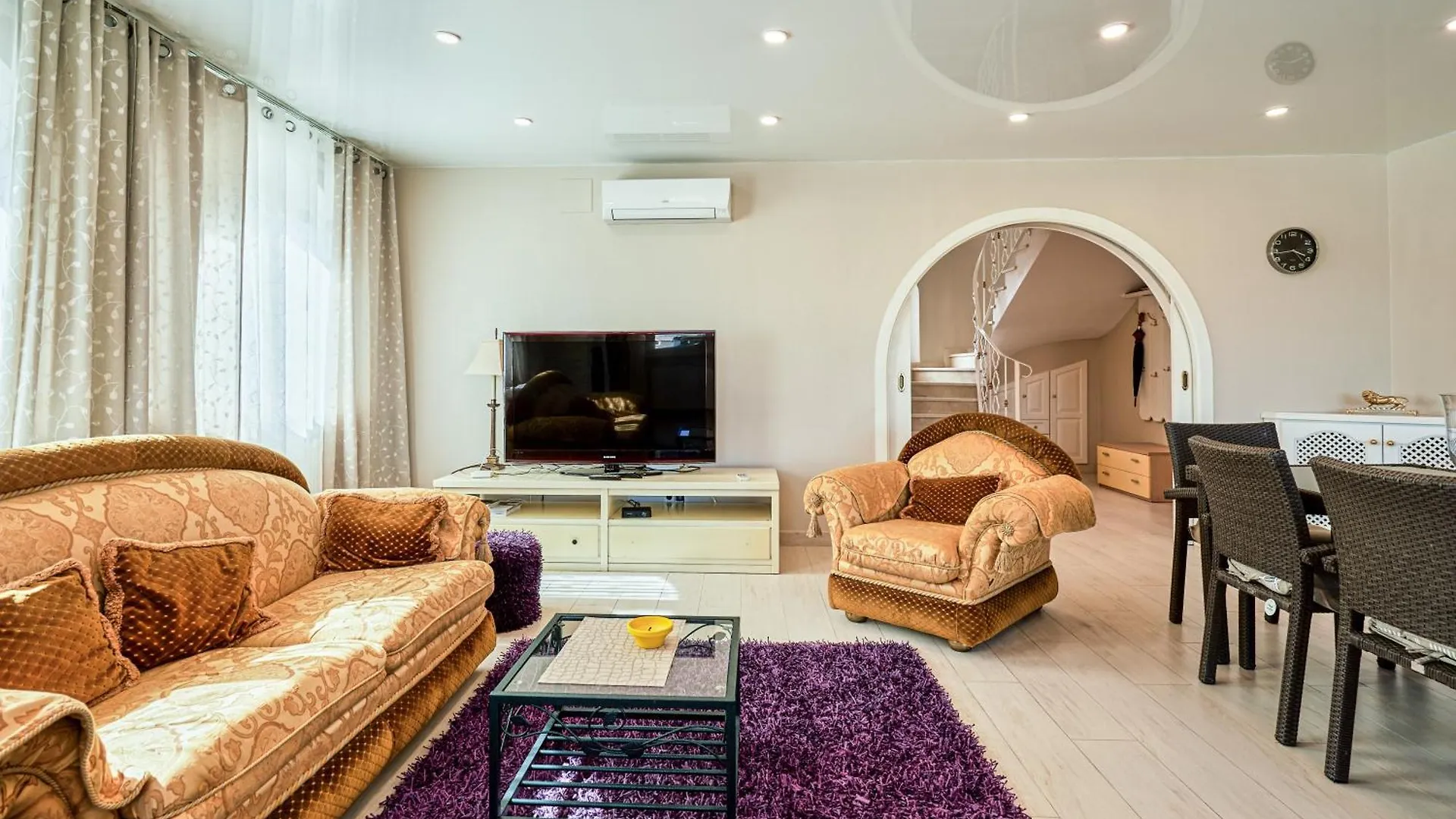 Villa Impresionante Al Canal Con Piscina Empuriabrava 0*,  Spagna